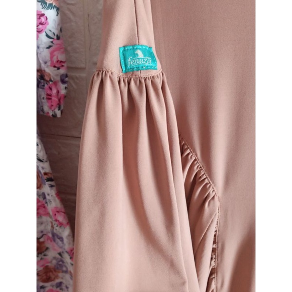 kerudung fenuza preloved