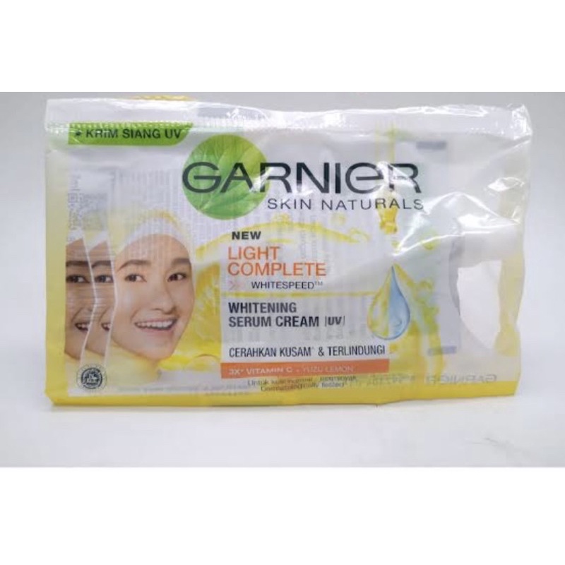 Garnier Light Complete Sachet