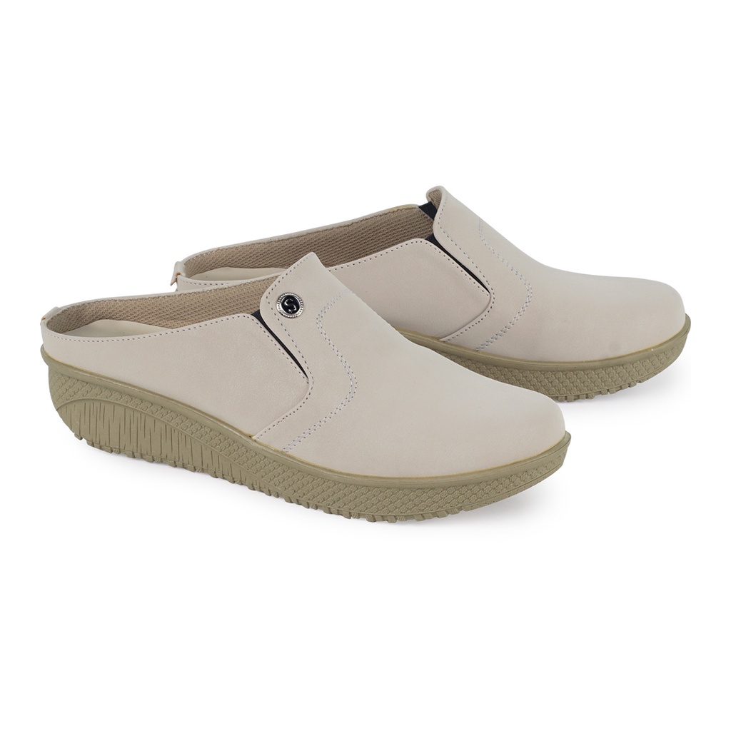 sepatu sandal wanita terbaru//sepatu sandal wanita korea//sepatu sandal wanita murah//sepatu sandal wanita wedges//BP 0242 Sandal Sepatu / Bustong Wanita Cream Sintetis keren premium//sepatu cewe cewek//sepatu sandal wanita import lokal