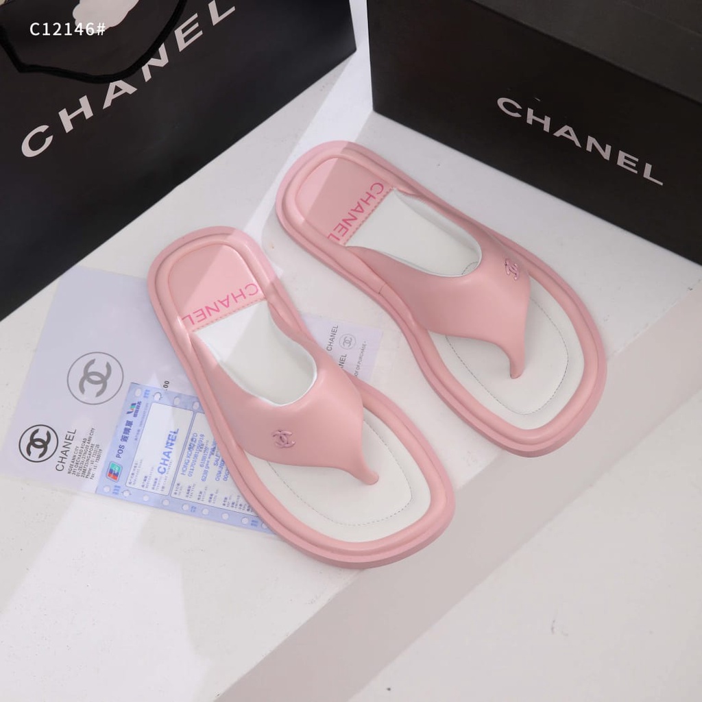 CH Padded Pool Thong Logo With Leather Sandal C12146