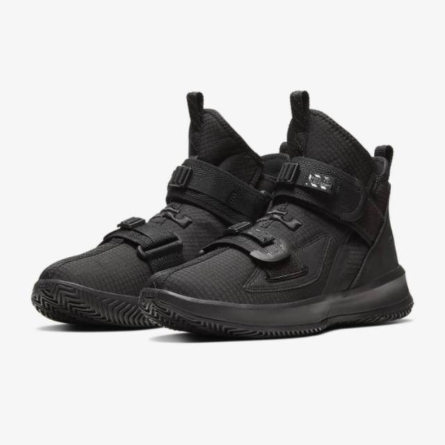 Nike LeBron Soldier 13 SFG Blackout BNIB