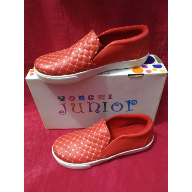 Sepatu cewek young kids 34