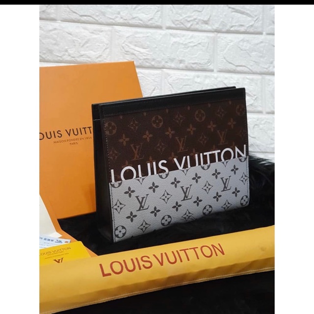Dompet Louis Vuitton Bisa Pria dan Wanita
