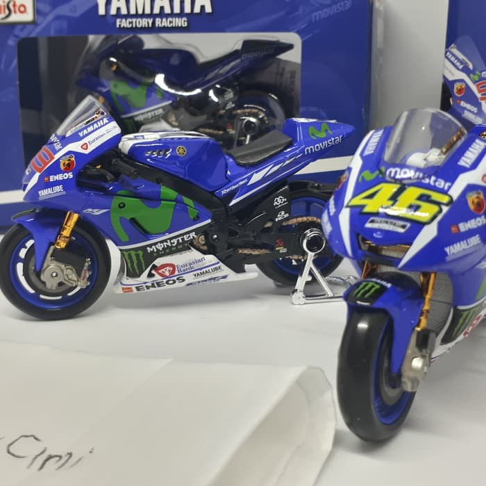 Diecast Ducati - Diecast New Ray Vespa - Diecast Motogp Diecast Motogp Yamaha M1 Scale 1:18 Maisto -