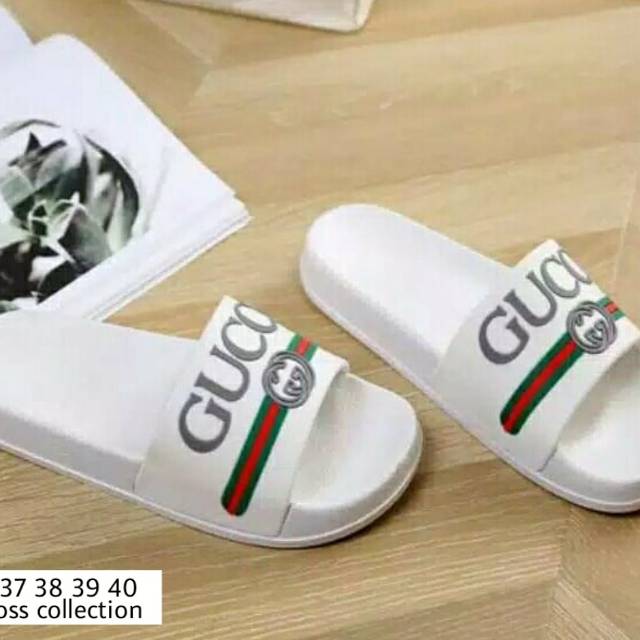 Sendal gucci