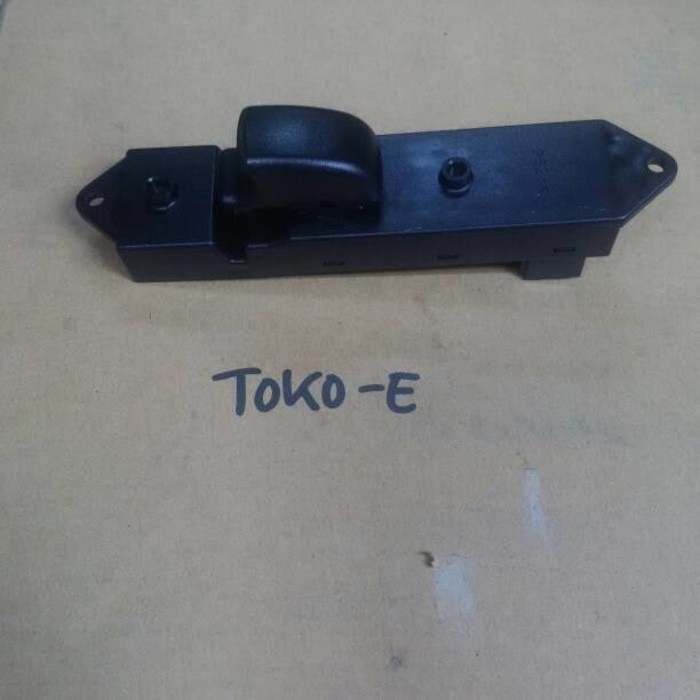 Saklar power window kuda