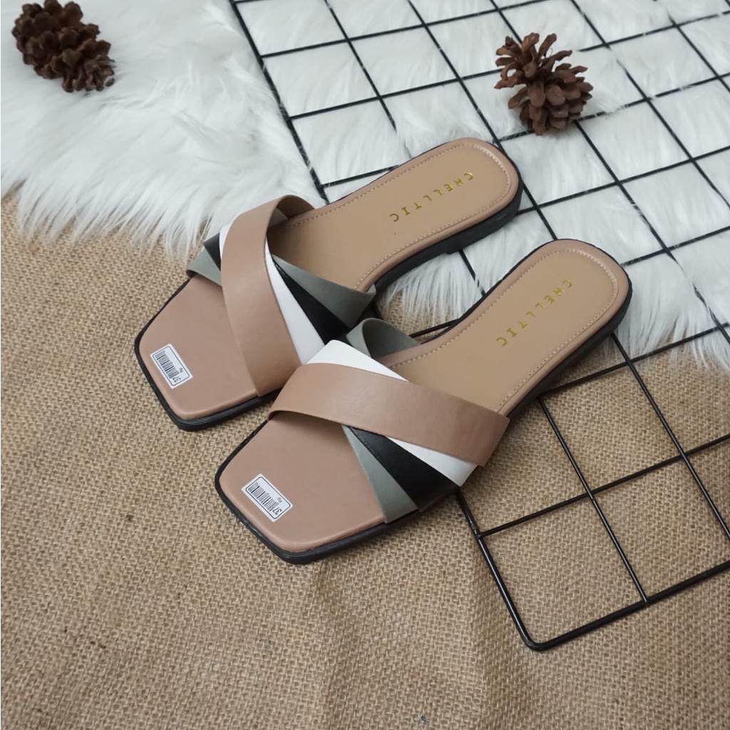 Sendal Teplek Wanita Casual/Selop Cewek Remaja/Wedges Perempuan Kekinian Bisa Bayar Ditempat/Women Sliper Bukan Zara Sandal Wanita Flat/Teplek/Valerie Sandals Wanita