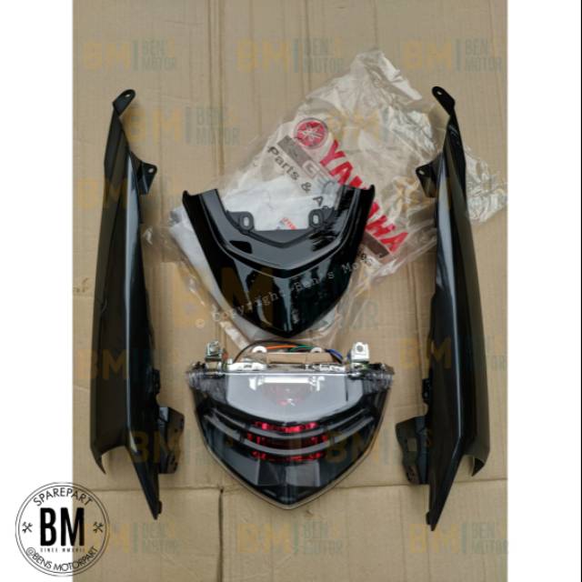 Sambungan Body Belakang Yamaha Mio Soul Gt Cover Tail Plus Lampu Rem Mio Soul Gt Original Shopee Indonesia