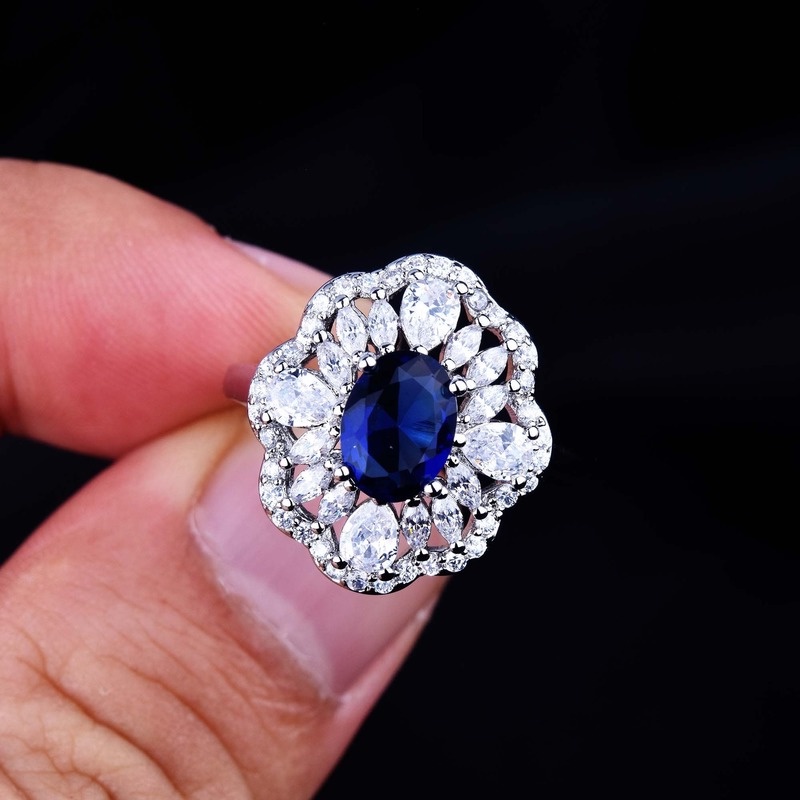 New Natural Sri Lankan Sapphire Ring