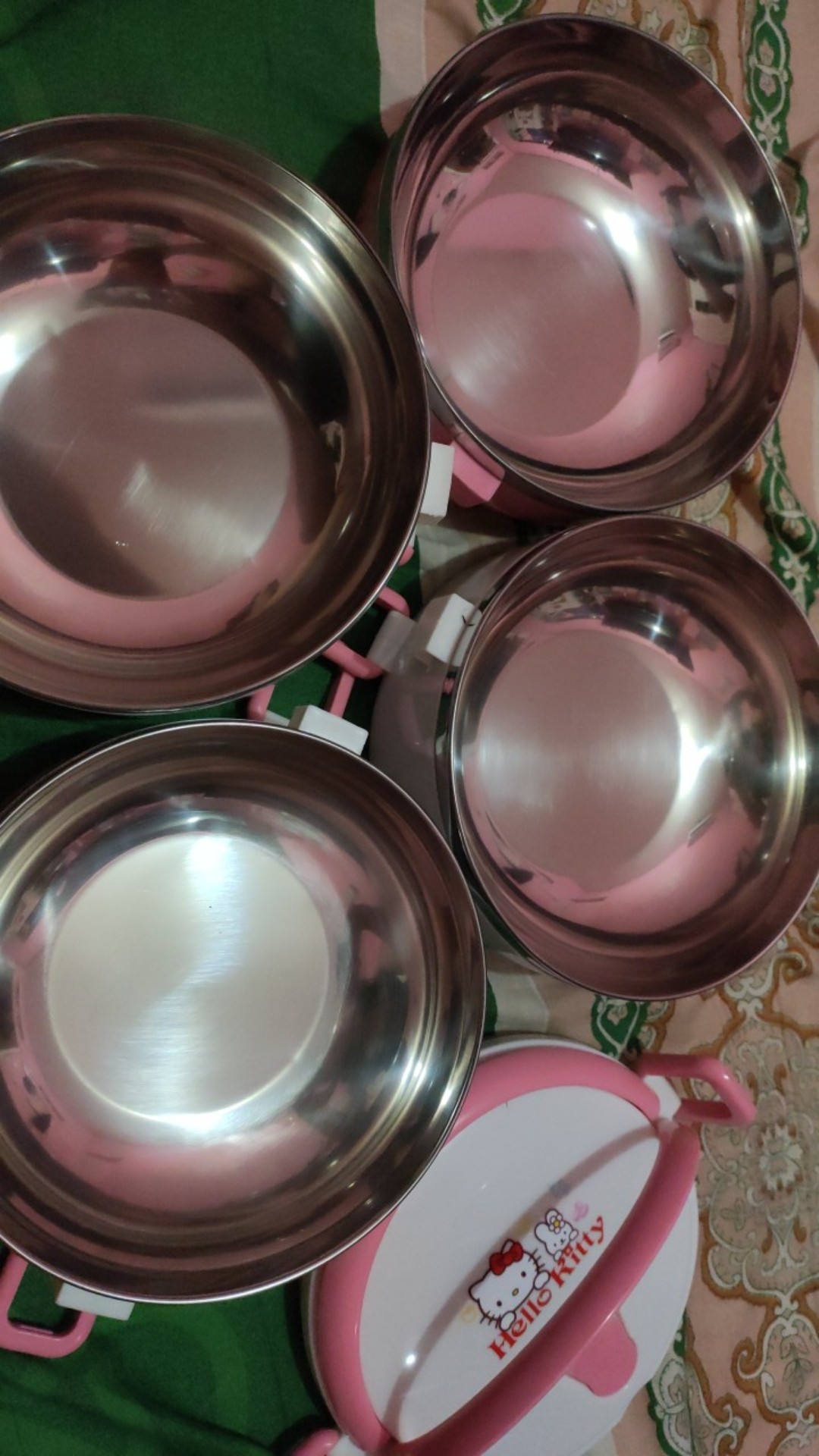 Rantang Karakter 4 Susun