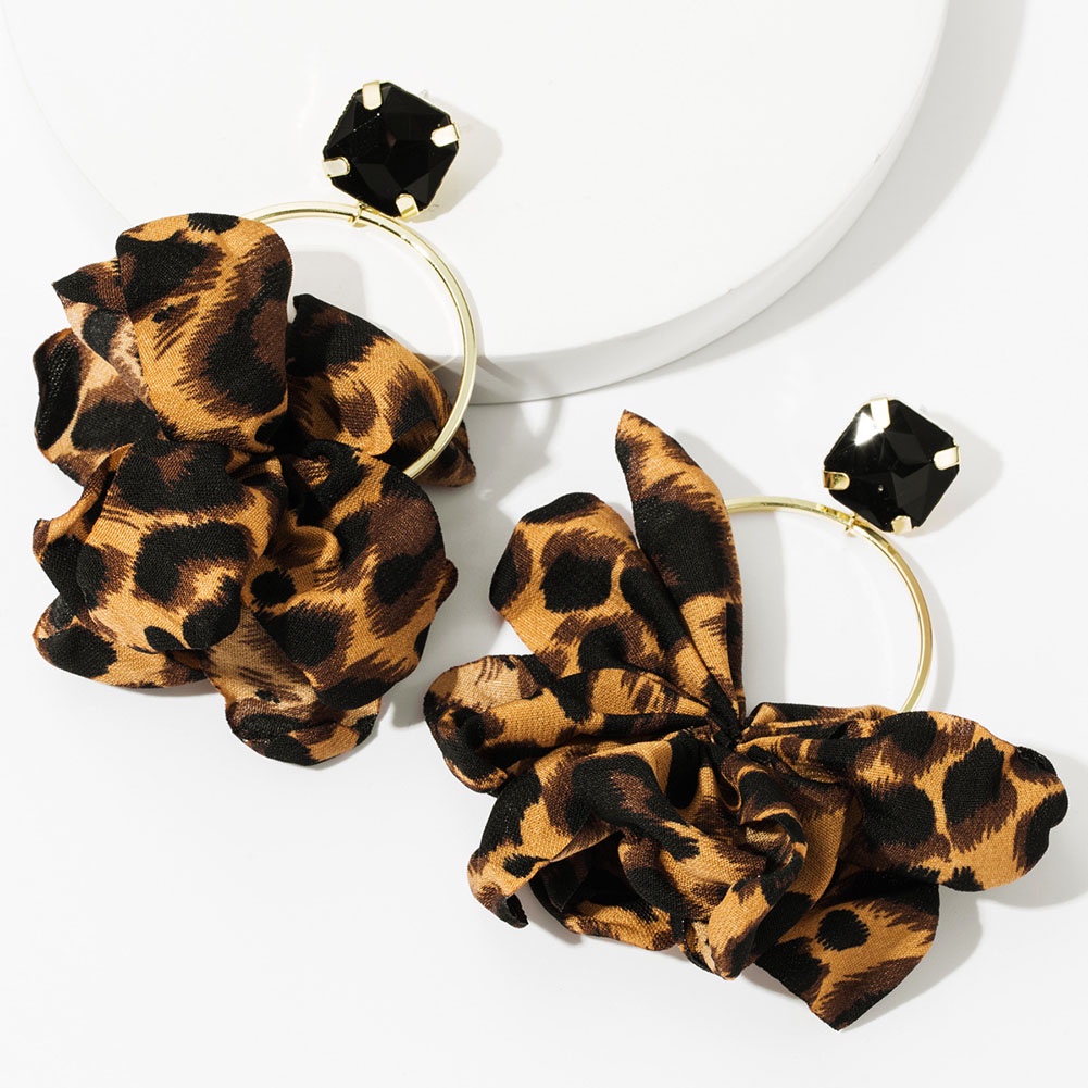 Anting Stud Desain Bunga Renda Leopard Aksen Berlian Imitasi Untuk Wanita