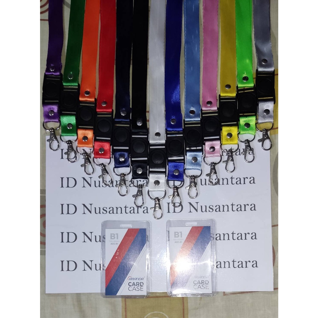

Paket Tali Kait 2cm Stofer + ID Card Case B1