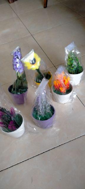 Set Pot + Bunga Hias Rumput Bunga Palsu Bunga Plastik Rumput Artifisial  Hiasan Rumah Shabby Lover