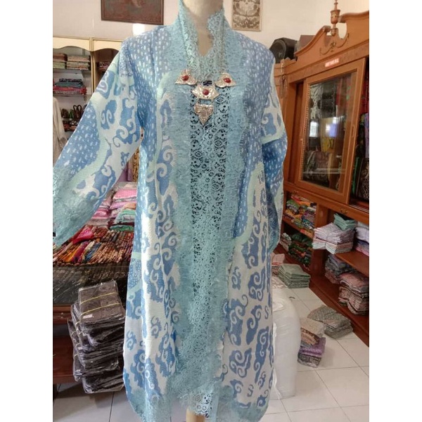 outer Lace batik cap
