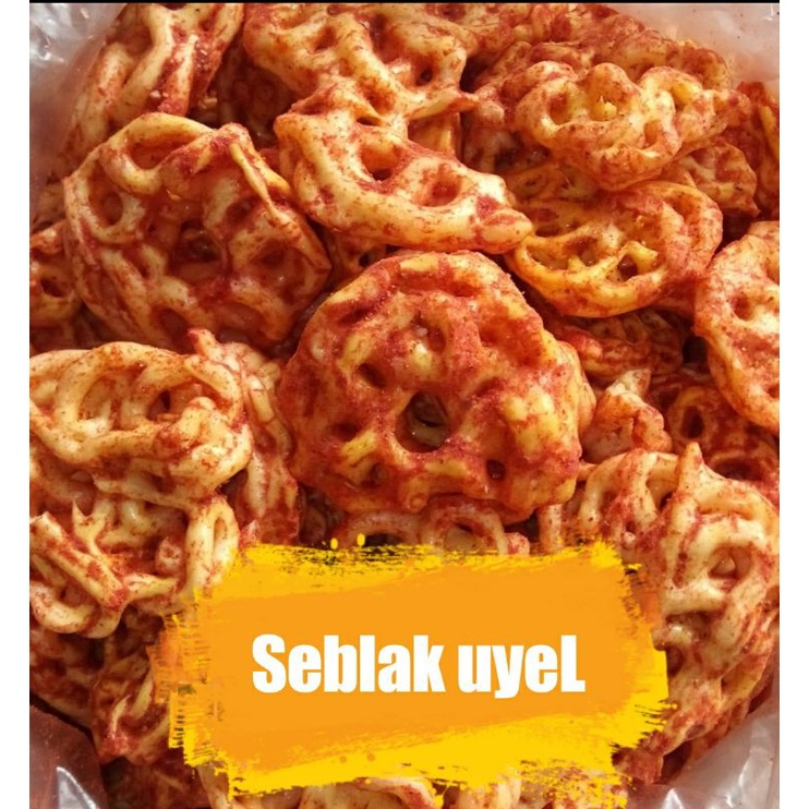 

Seblak uyel krupuk pedas Krupuk jadul terfavorit makanan ringan kemasan 250gr cemilan sehari hari