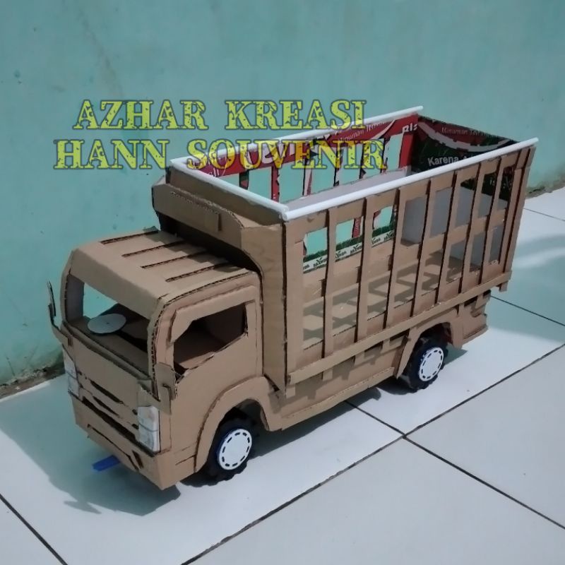Miniatur Truck Ayam Mbois Bahan Kardus bisa oleng