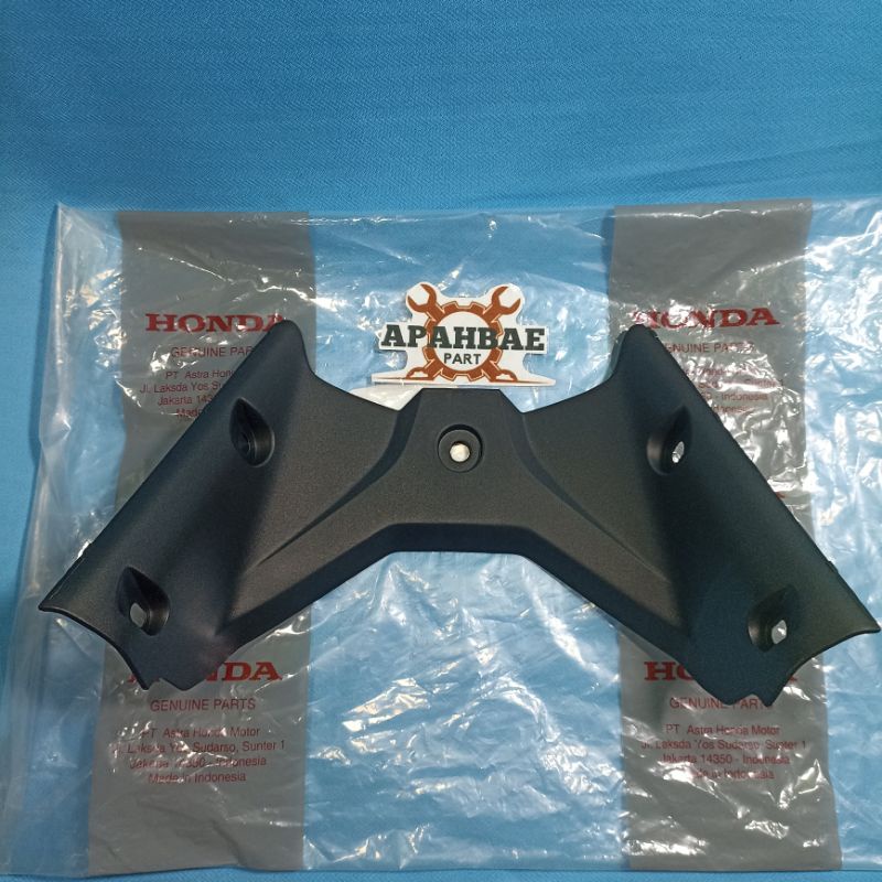 Cover bawah sambungan fairing cover center new cbr 150 facelift  K45G cbr 150 K45N original AHM