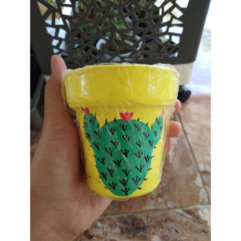 

Pot Terracotta Lukis 8cm