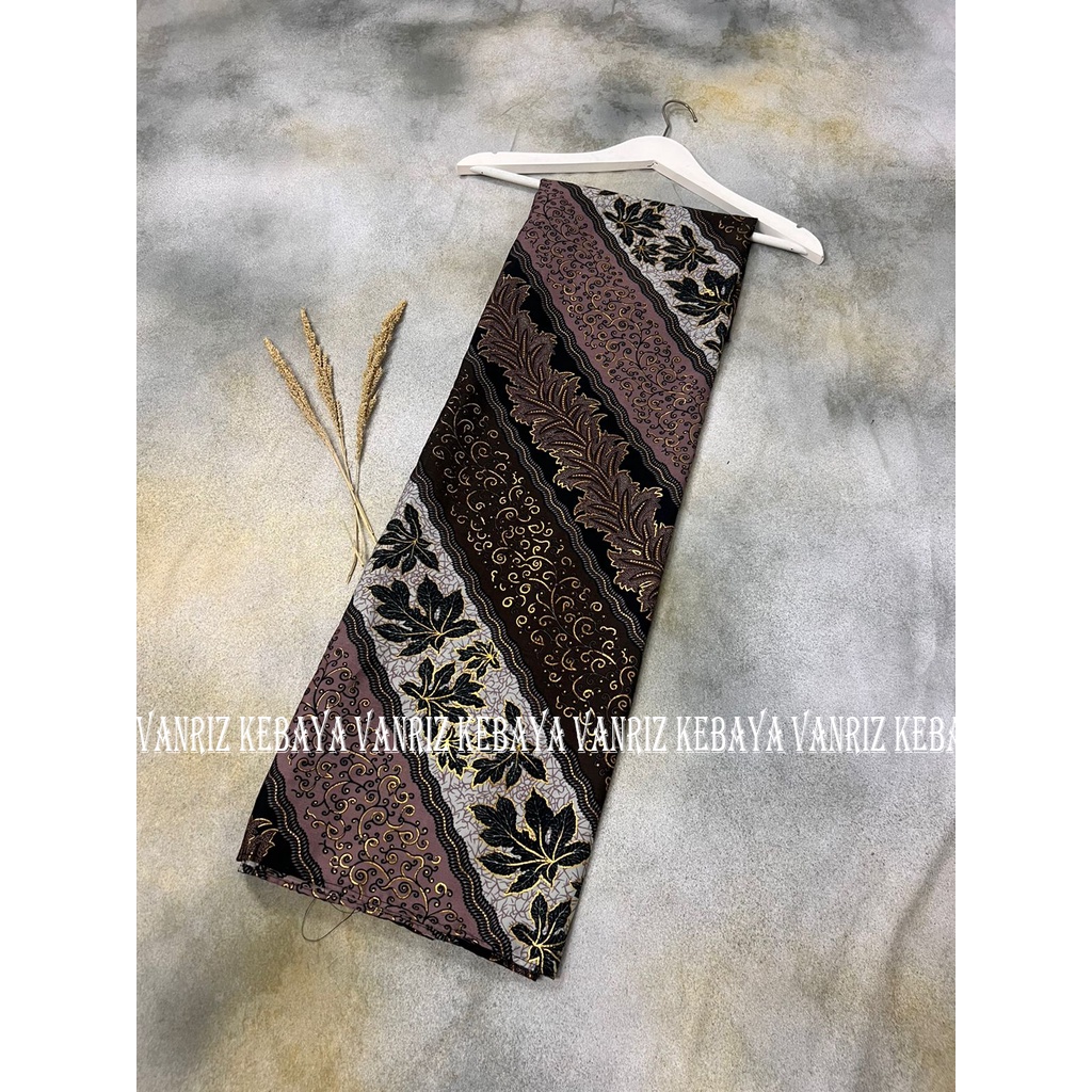 Vanriz Kebaya-Bahan Batik Meteran Buat Kemeja Rok Dress