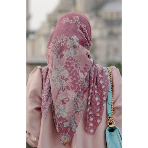 buttonscarves Topkapi raspberry
