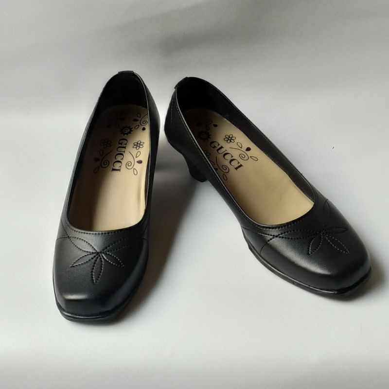 Sepatu Pantofel Wanita Sepatu guru Kantor Sepatu Wanita Sepatu Formal Paskibra Warna Hitam