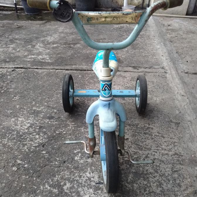 Sepeda Anak Roda 3 Tiga Alfrex Kondisi Bagus