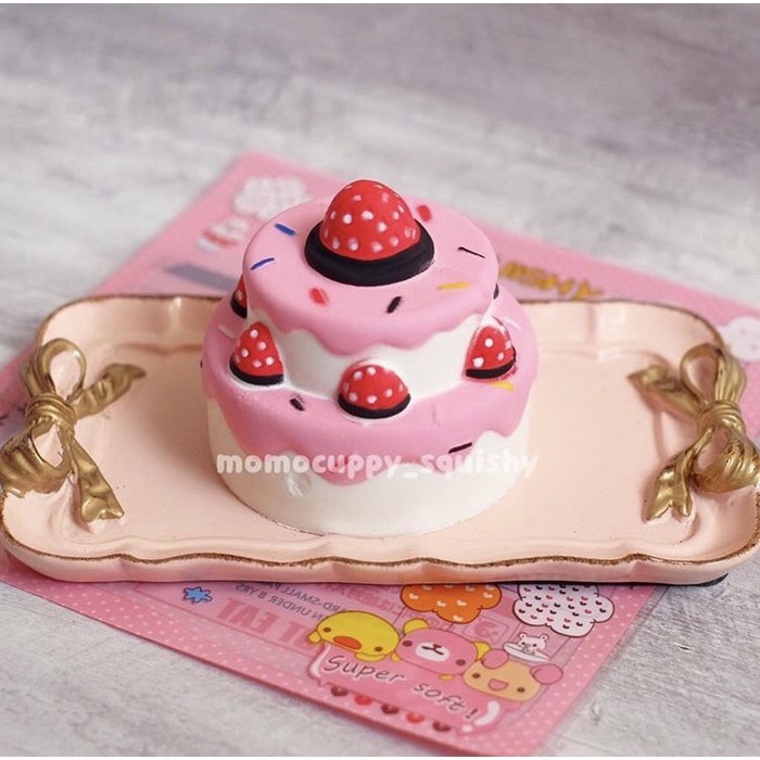 Squishy licensed strawberry cake by sunny squishy ( kue strawberry)