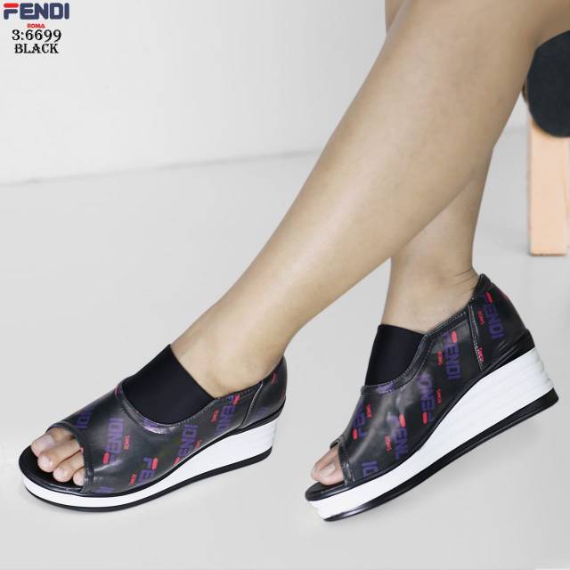 SEPATU MEREK FENDI 6699 ↘↘↘ Save 77%