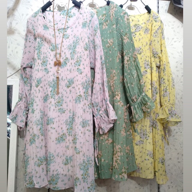 Tunik Plisket Bunga Korea Model Terbaru