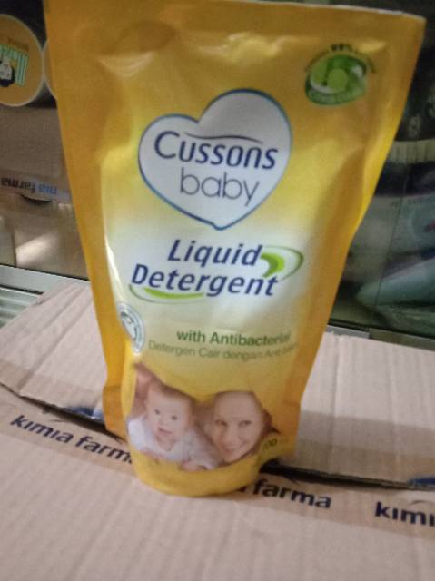 Cussons Baby  Deterjen Anti Bakteri 700ml.