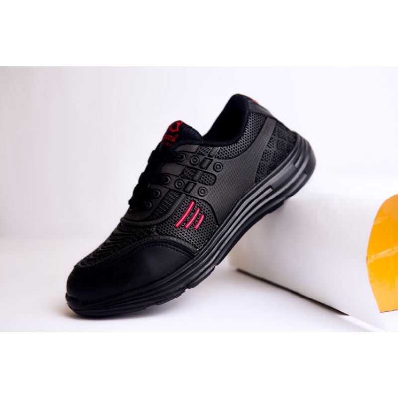 Sepatu Sneakers Anak - Original