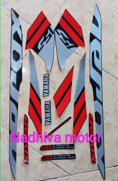 striping stiker lis les body aerox 2017 2018 hitam