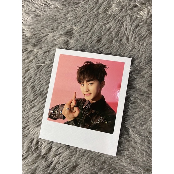 Pola Mark Glow in the dark md sticker