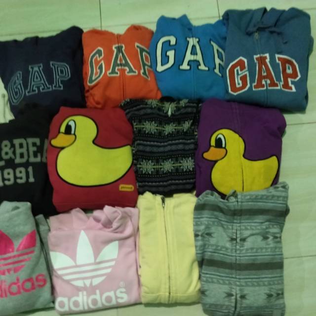 Borongan 4 hoodie Gap