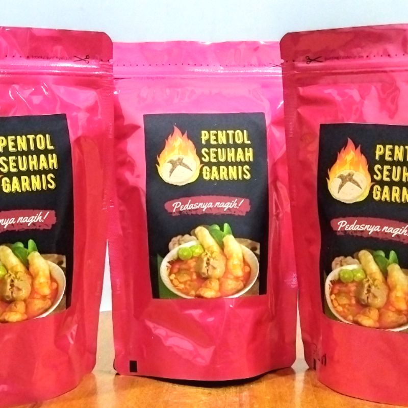 

Pentol Cincang Seuhah Garnis, pentol pedas kuah merah isi cincang