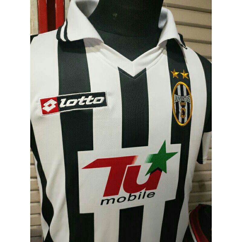 jersey retro juventus home 2001