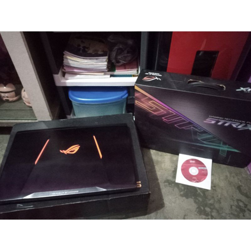 ASUS ROG STRIX NOTEBOOK PC Pemakaian pribadi