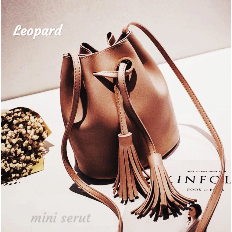 Tas Selempang Mini Serut / Tas Bandung / Tas Batam / Tas Fashion Wanita