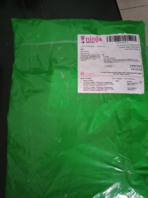 Couple Gamis Terbaru Kombinasi Elegan Ruffle Sarimbit Batik Etnic Ready Sampai Jumbo Ld 120