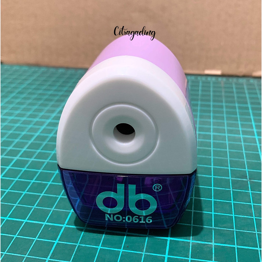 

RAUTAN MEJA PUTAR PERUNCING DB 0616 ANTI SLIP SERUTAN PENSIL KAYU TABLE SHARPENER ASAHAN GROSIR