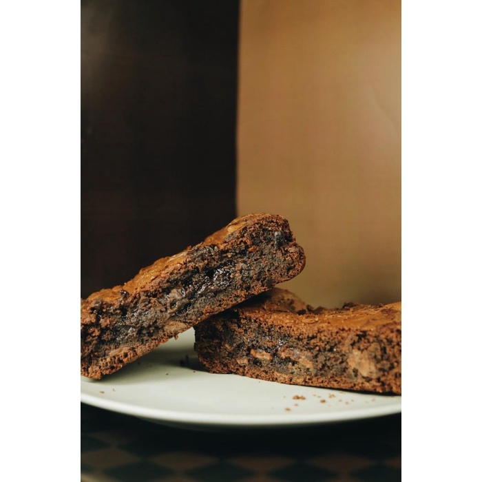 

FUDGYBRO CHOCOMILK BROWNIES