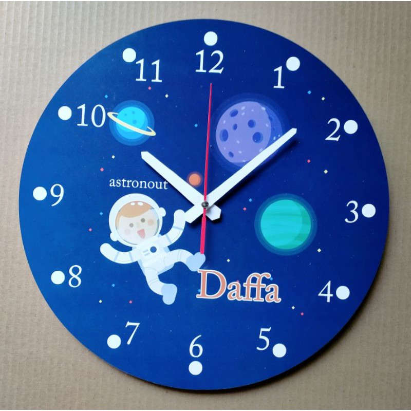 Jam Dinding Kayu Anak custom nama kado ultah anak hiasan dinding kamar gift box hampers anak ultah