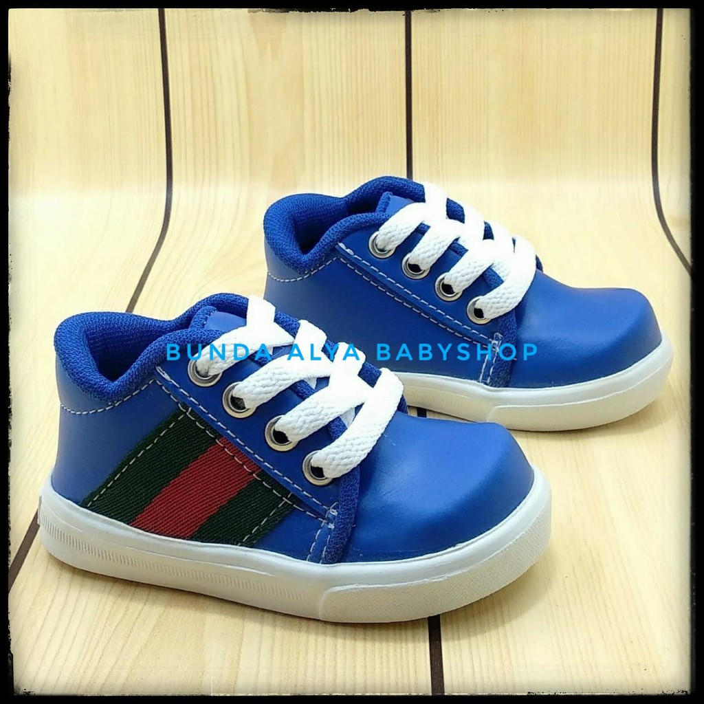 Sepatu Anak Laki Laki Alas Karet Usia 1 Tahunan Size 22 - 23 BIRU - Sepatu Anak Cowok Sneakers Anti Licin SALE