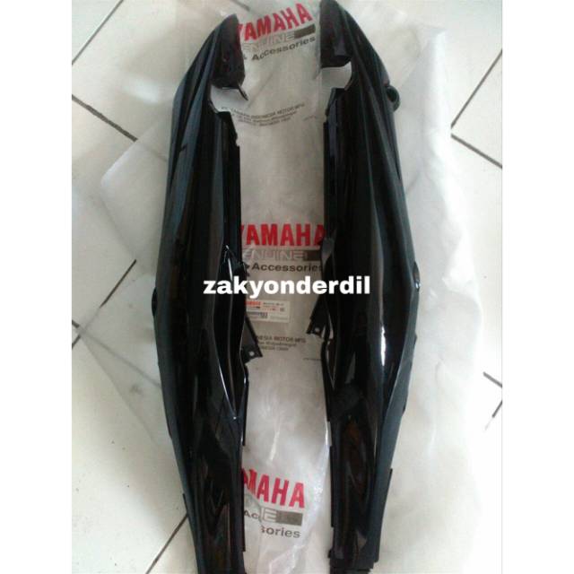 Body belakang jupiter z burhan (hitam)