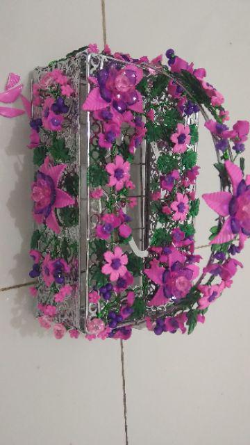 Tempat Tisu Hias Bunga  Mote Manik Akrilik  / Kotak Tisu Mote Manik Akrilik / Tempat Tisu Stainless