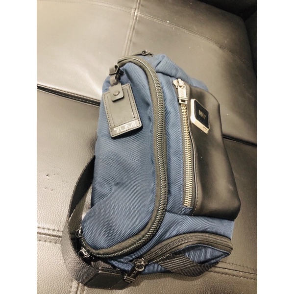 TUMI SLING BAG KELLY ALPHA BRAVO