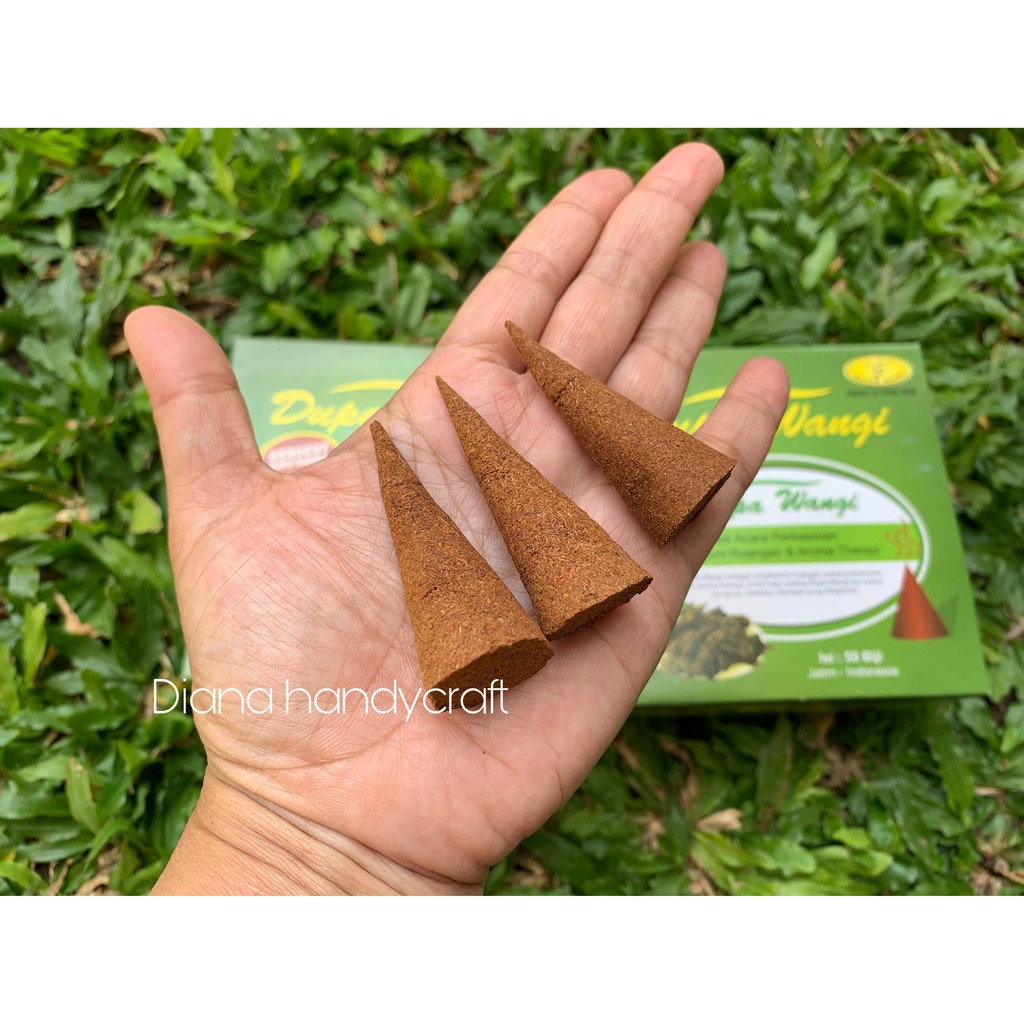 Dupa Gaharu kerucut Kalimantan isi 50 biji