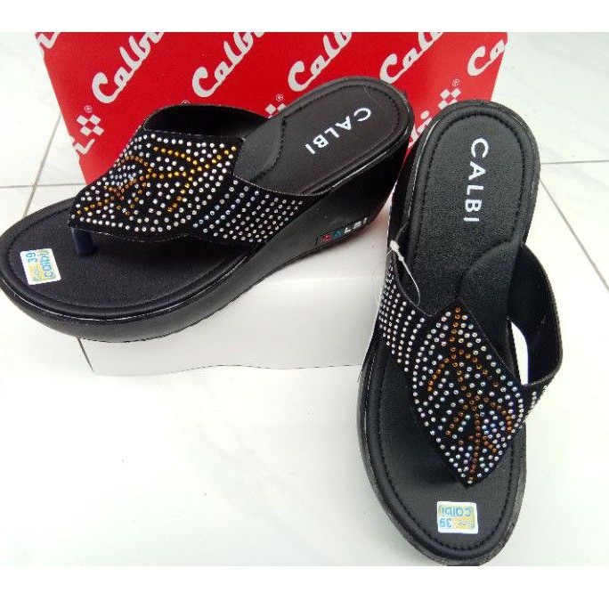 Sandal Calbi Wedges Japit Daun