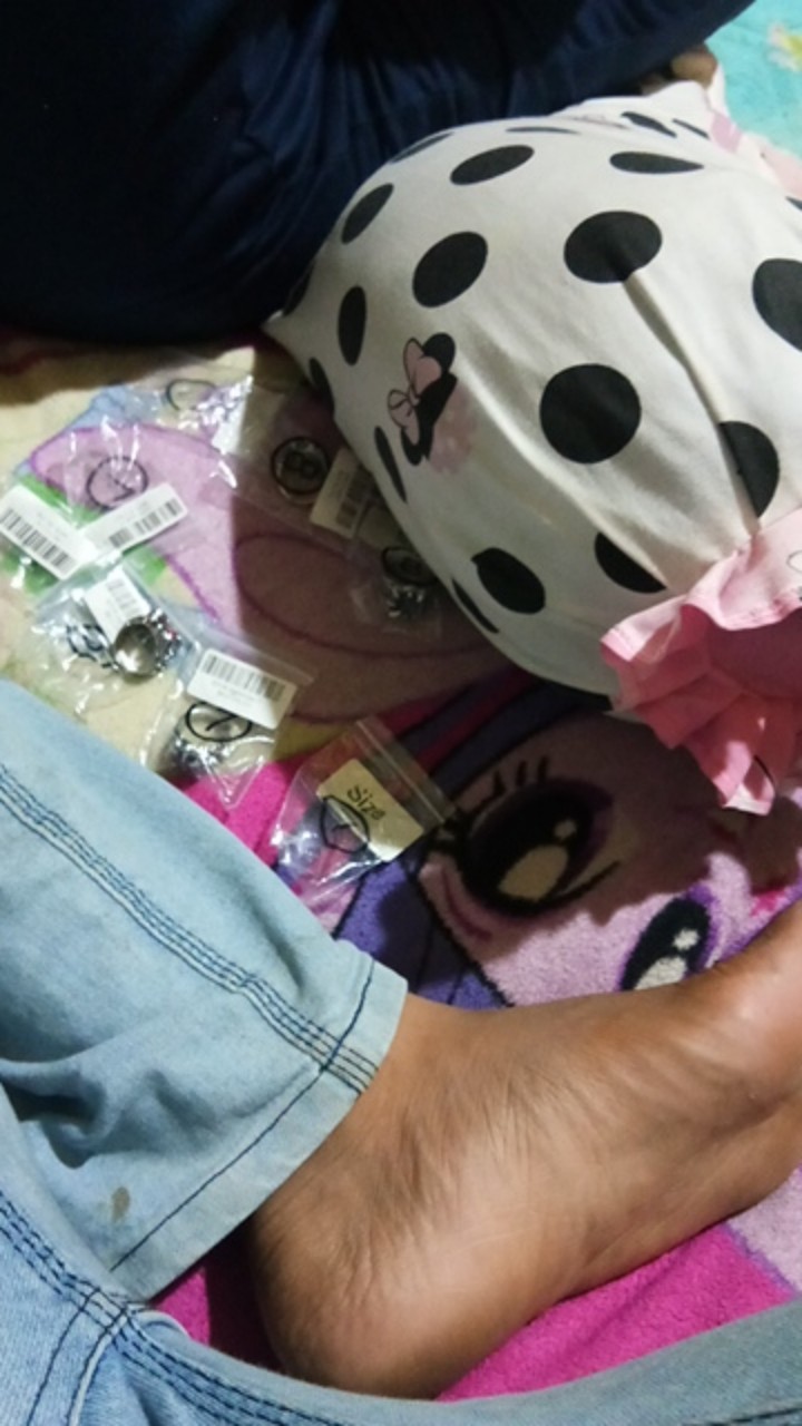 Pembuka Botol Bentuk Tengkorak Bahan Stainless Steel Untuk Kostum Halloween