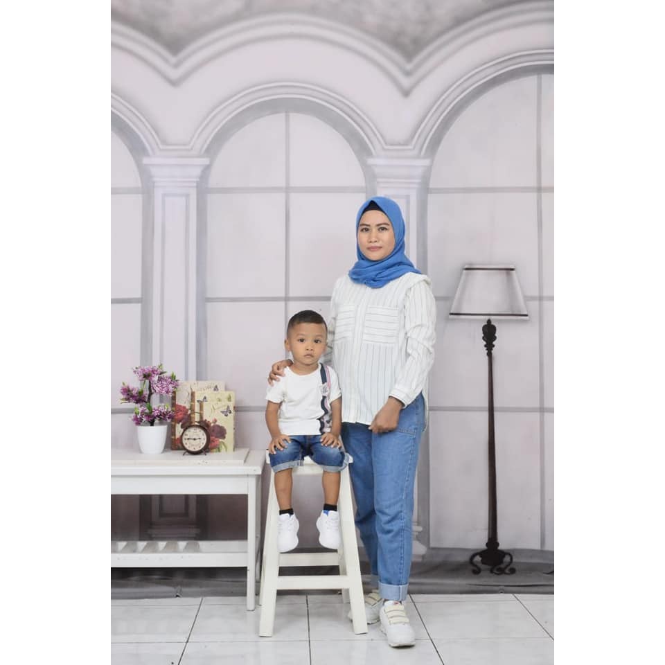 Kain Background Latar Dinding Putih